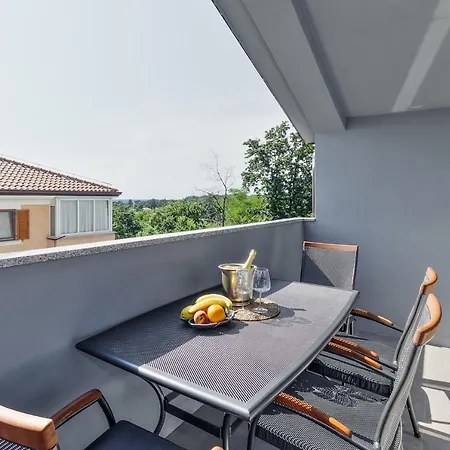 Apartments Vera Umag Exterior photo